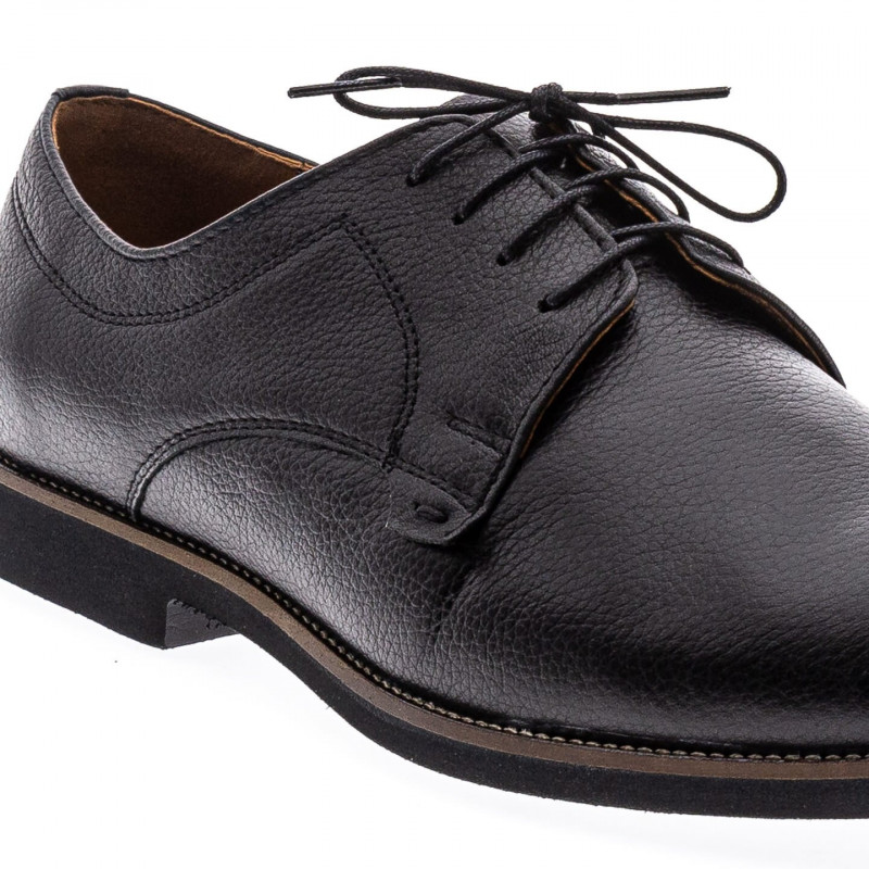 Meeste kingad Nicolo Ferretti, must