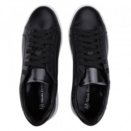 Meeste spordijalatsid Nicolo Ferretti 71201343/45, must