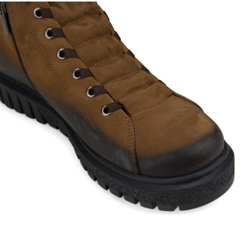 Naiste saapad Ferretti stiilis 081196, pruunid