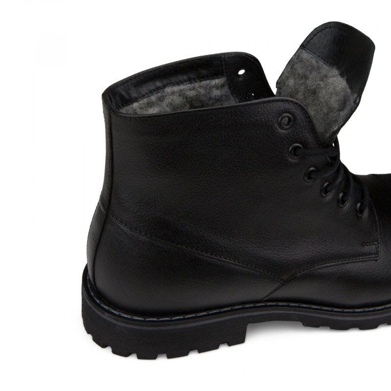 Meeste saapad Nicolo Ferretti 3534222, must