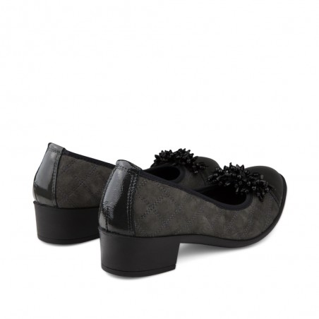 Nicolo Ferretti naiste kingad