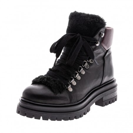 Naiste saapad Creator