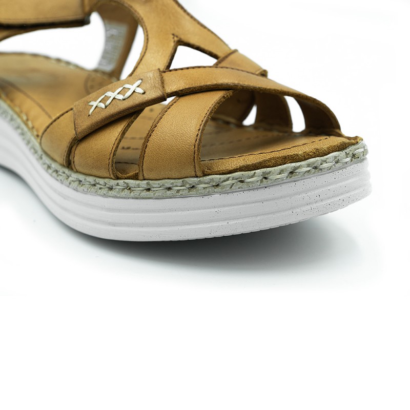 Ferretti women style naiste sandaalid
