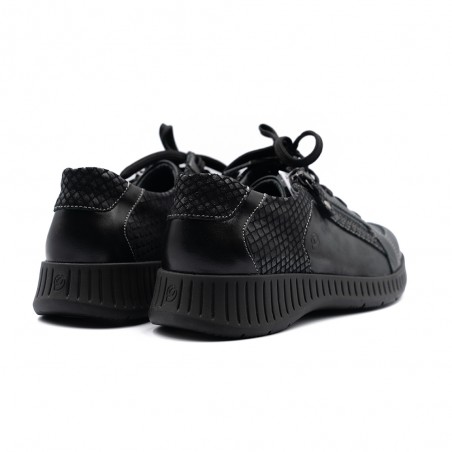 Polking naiste kingad