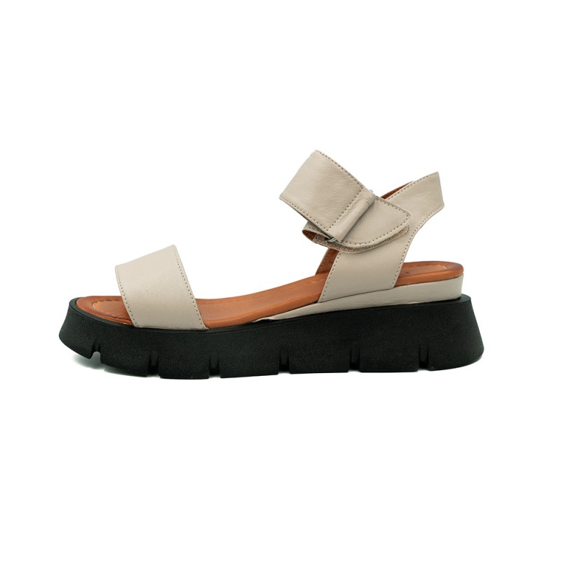 Ferretti women style naiste sandaalid