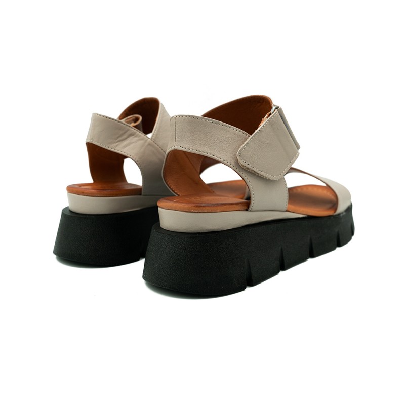 Ferretti women style naiste sandaalid