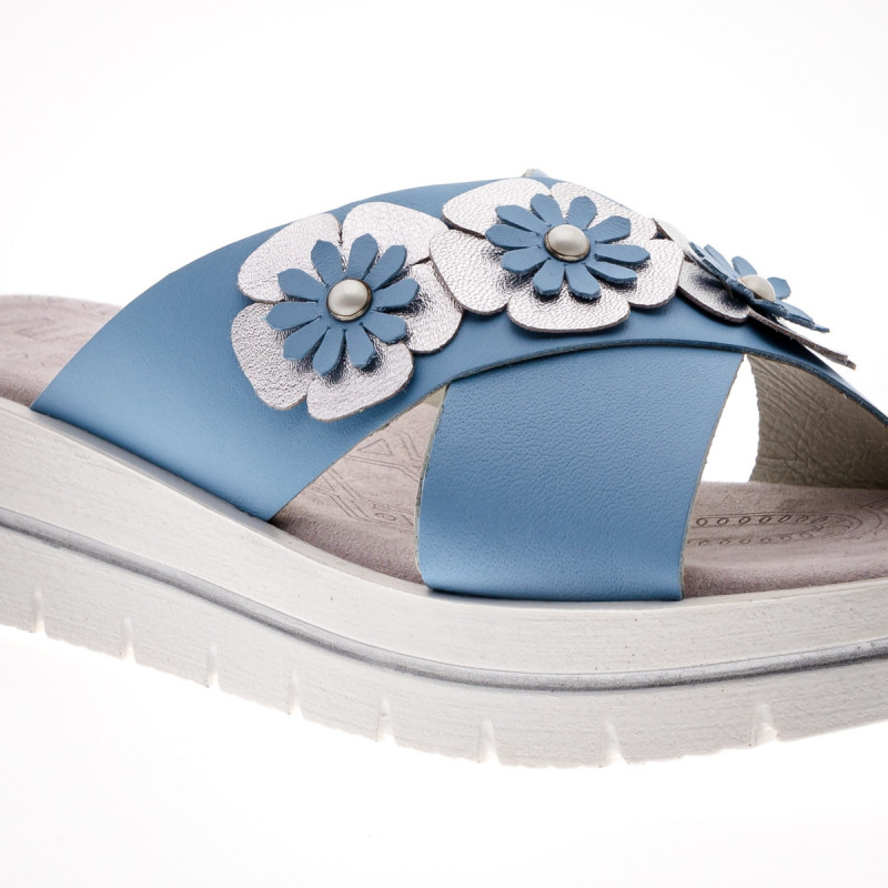 Alpina naiste plätud