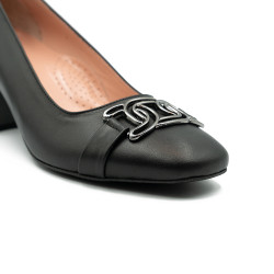 Nicolo Ferreti naiste kingad