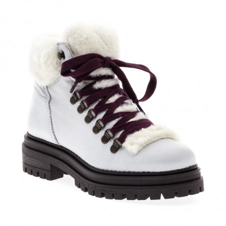 Naiste saapad Creator