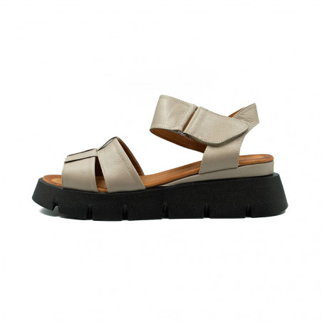 Ferretti women style naiste sandaalid