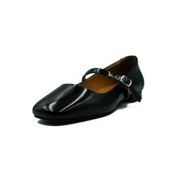 Nicolo Ferretti naiste kingad