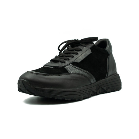 Nicolo Ferretti naiste spordijalatsid