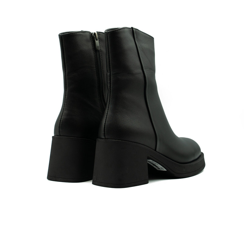 Nicolo Ferretti naiste saapad