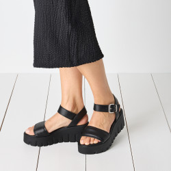 Tamaris naiste sandaalid