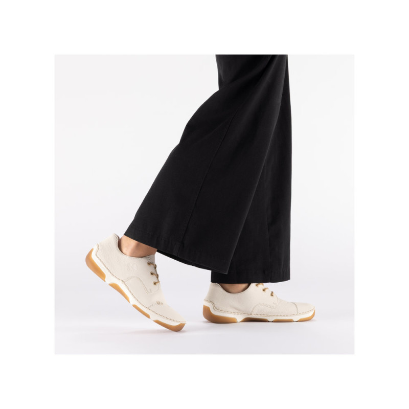 Rieker naiste spordijalatsid