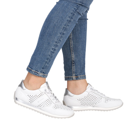 Remonte naiste spordijalatsid