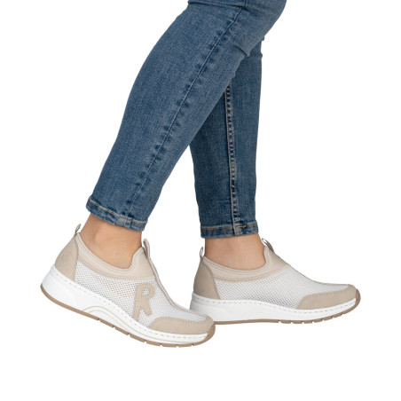 Rieker naiste spordijalatsid