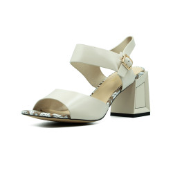 Loretta Vitale naiste sandaalid