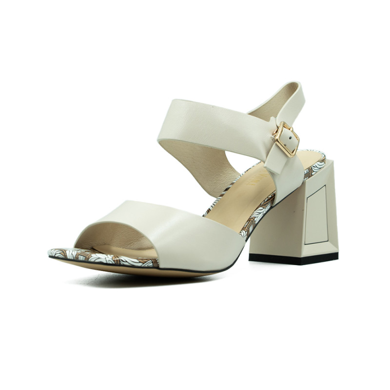 Loretta Vitale naiste sandaalid