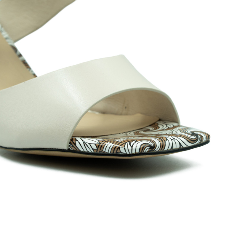 Loretta Vitale naiste sandaalid