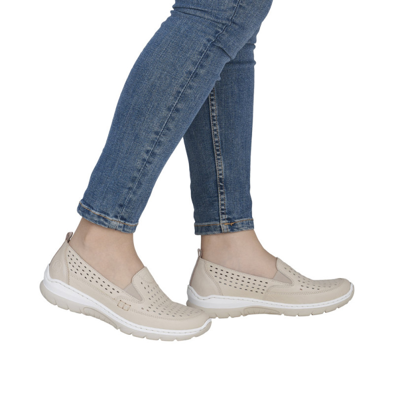 Rieker naiste spordijalatsid