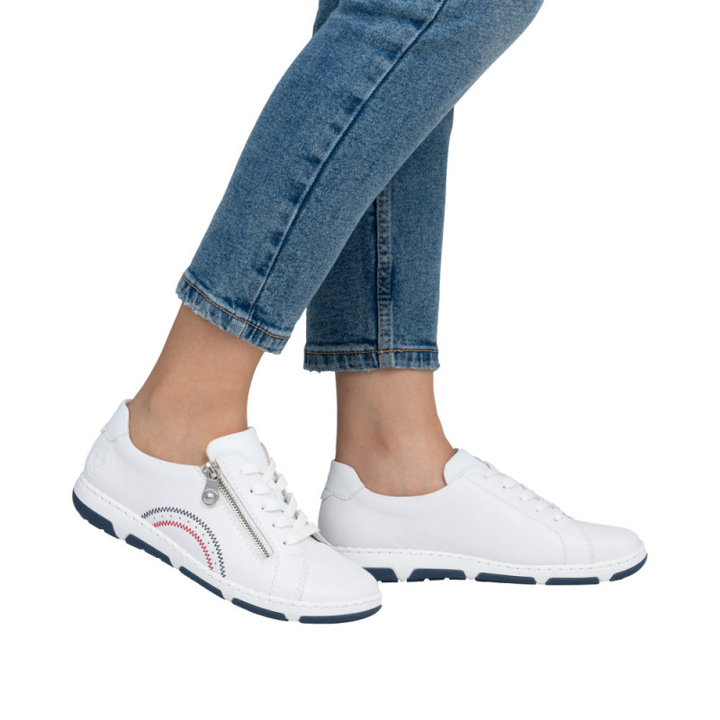 Rieker naiste spordijalatsid