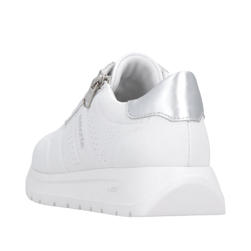 Remonte naiste spordijalatsid