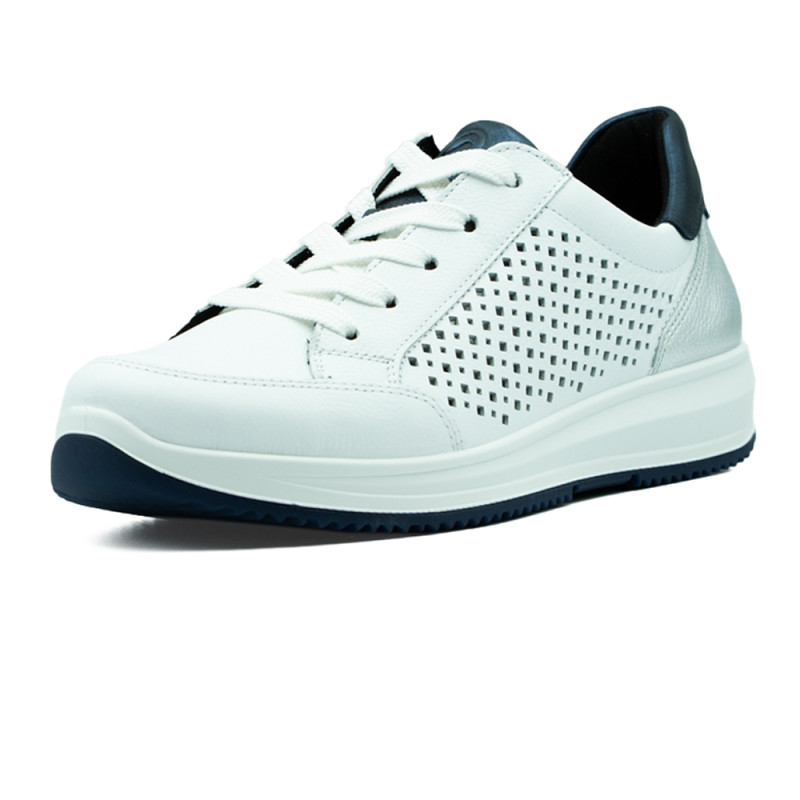 ARA naiste spordijalatsid, valged 122552612