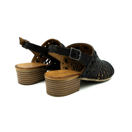 Piazza naiste sandaalid