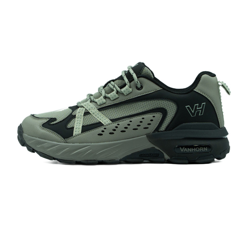 Vanhorn meeste spordijalatsid