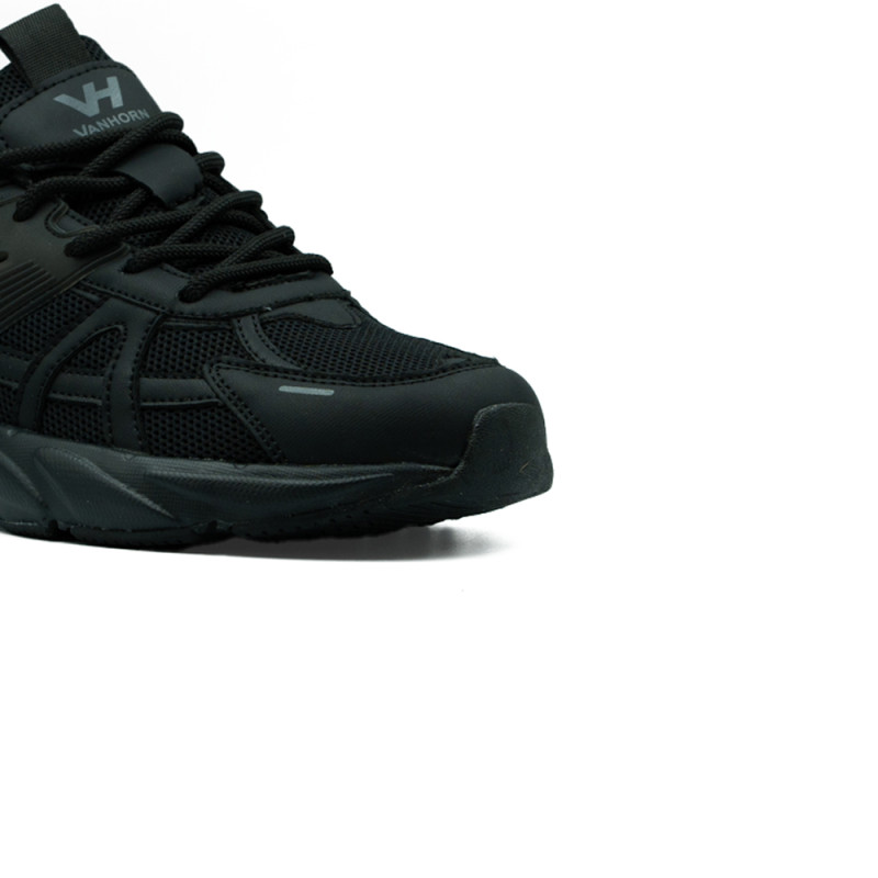 Vanhorn meeste spordijalatsid