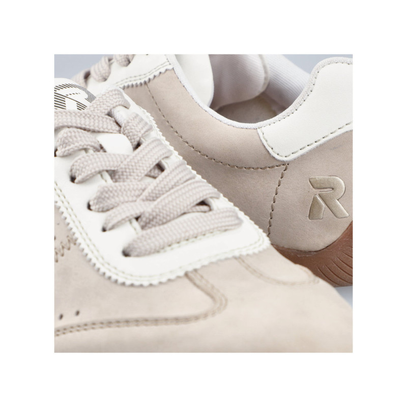 Rieker naiste spordijalatsid