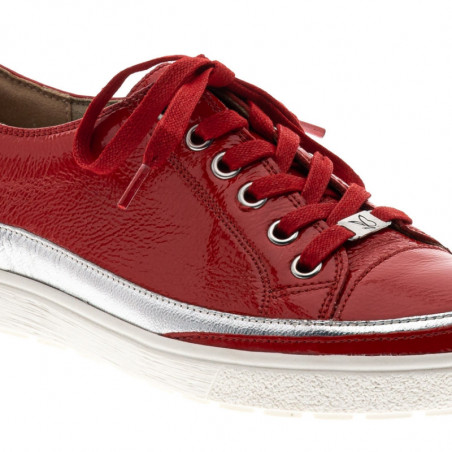 Naiste spordijalatsid Caprice